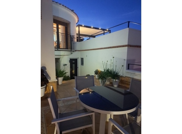 Återförsäljning - Villa - Pilar de la Horadada - Pinar De Campoverde