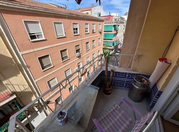Återförsäljning - Lägenhet - Alicante - Alicante City Centro
