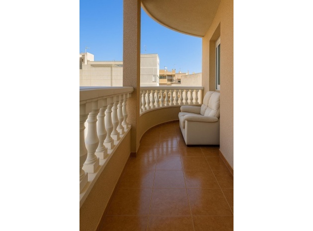 Wiederverkauf - Wohnung - Torrevieja - Torrevieja Centro