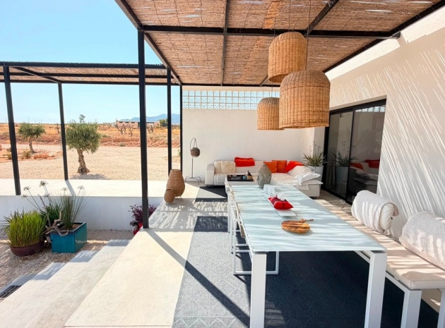 Återförsäljning - Villa - Pinoso - Pinoso Centro