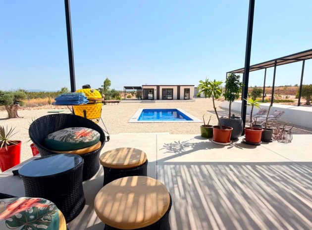 Återförsäljning - Villa - Pinoso - Pinoso Centro