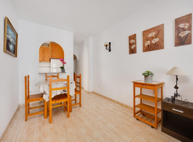Wiederverkauf - Wohnung - Torrevieja - Beachside Torrevieja