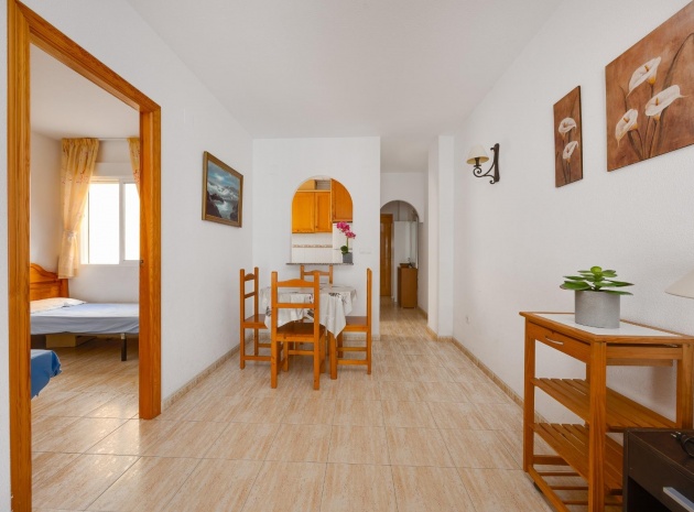 Wiederverkauf - Wohnung - Torrevieja - Beachside Torrevieja