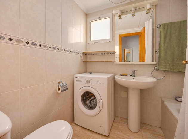 Wiederverkauf - Wohnung - Torrevieja - Beachside Torrevieja