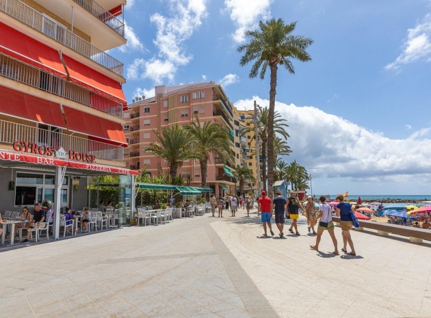 Wiederverkauf - Wohnung - Torrevieja - Beachside Torrevieja