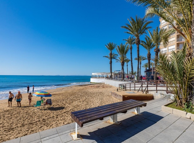 Wiederverkauf - Wohnung - Torrevieja - Beachside Torrevieja