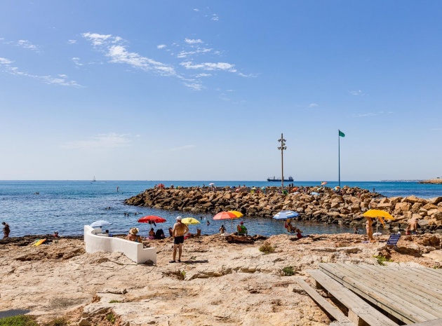 Wiederverkauf - Wohnung - Torrevieja - Beachside Torrevieja