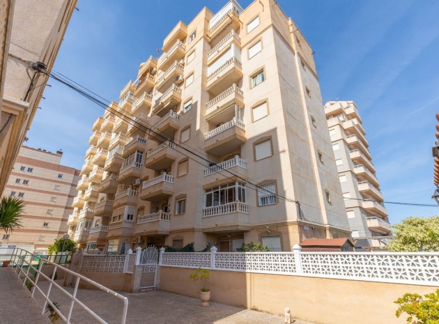 Wederverkoop - Appartement - Torrevieja - Nueva Torrevieja