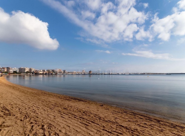 Återförsäljning - Lägenhet - Torrevieja - Beachside Torrevieja