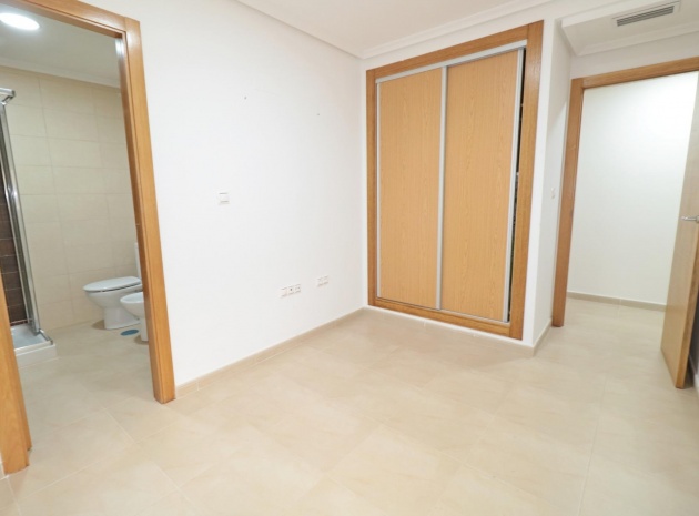 Wiederverkauf - Wohnung - Torrevieja - Beachside Torrevieja