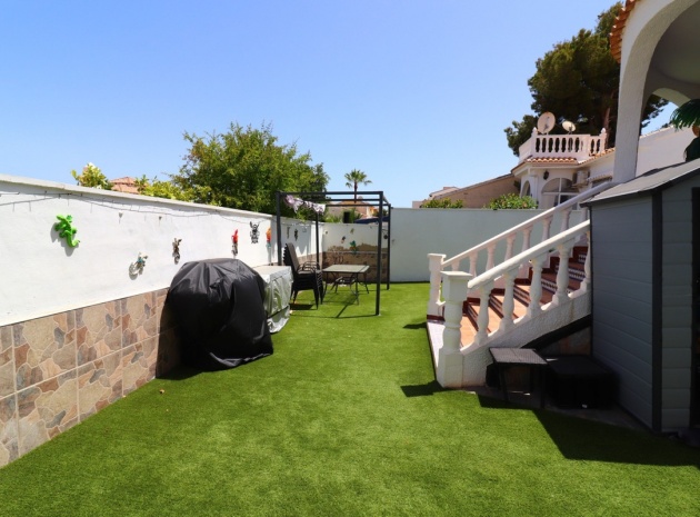 Wiederverkauf - Villa - Orihuela - Villamartin