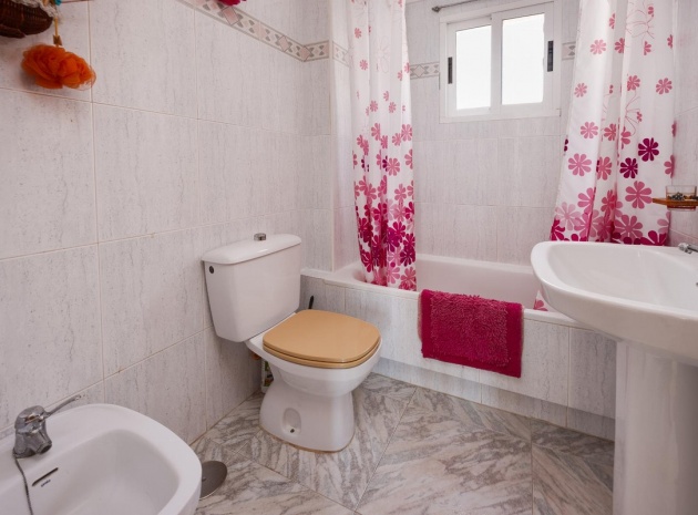 Wiederverkauf - Wohnung - Torrevieja - Torrevieja Centro