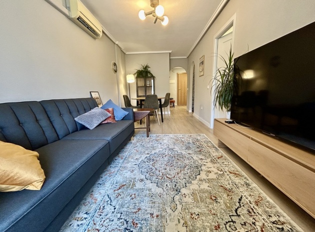 Wiederverkauf - Wohnung - Torrevieja - Torrevieja Centro