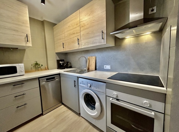 Wiederverkauf - Wohnung - Torrevieja - Torrevieja Centro
