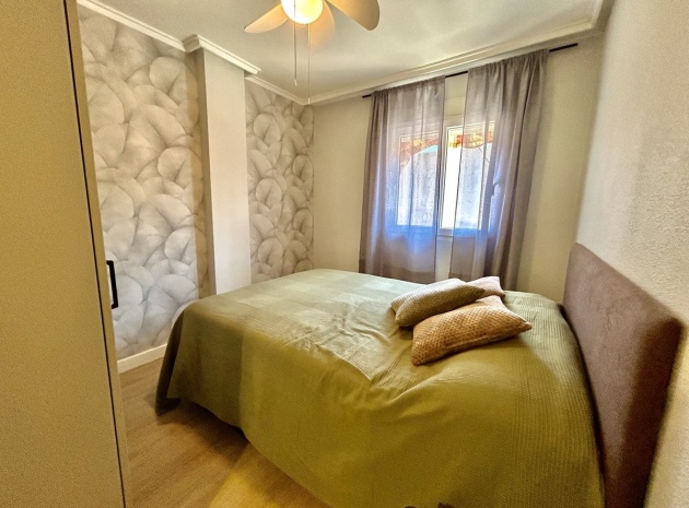 Wiederverkauf - Wohnung - Torrevieja - Torrevieja Centro
