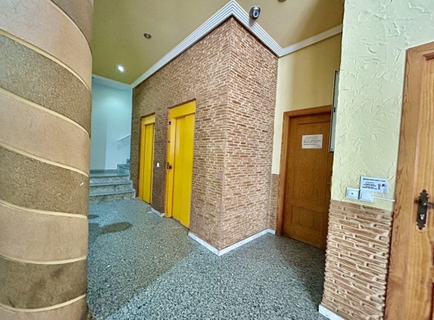 Wiederverkauf - Wohnung - Torrevieja - Torrevieja Centro