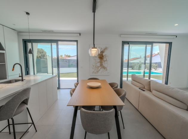 Återförsäljning - Villa - Ciudad Quesada
