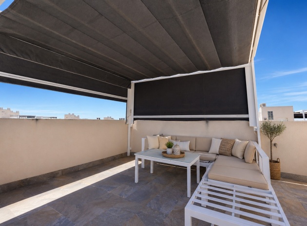Återförsäljning - Lägenhet - Torrevieja - Aguas Nuevas