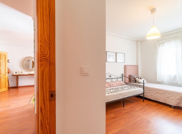 Wiederverkauf - Wohnung - Playa Flamenca