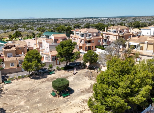 Wiederverkauf - Wohnung - Campoamor - Las Ocas