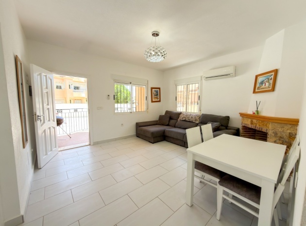 Wiederverkauf - Wohnung - Campoamor - Las Ocas