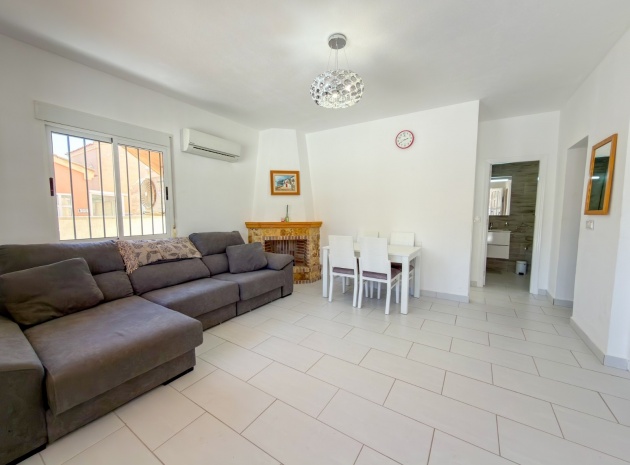 Wiederverkauf - Wohnung - Campoamor - Las Ocas