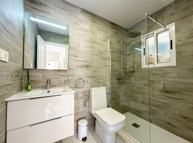 Wiederverkauf - Wohnung - Campoamor - Las Ocas