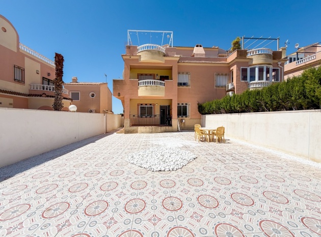 Wiederverkauf - Wohnung - Campoamor - Las Ocas