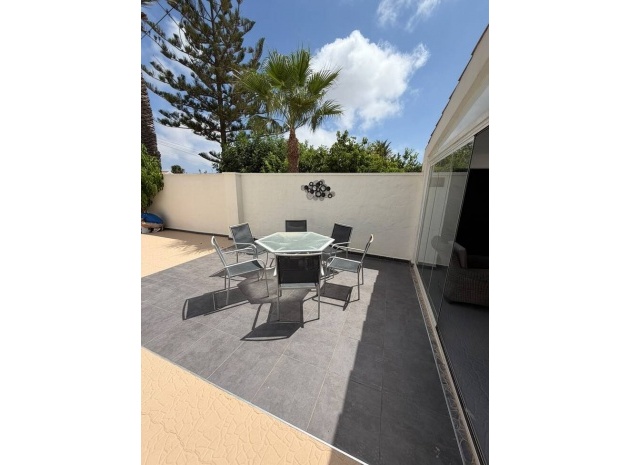 Återförsäljning - Villa - Campoamor - lomas de don juan