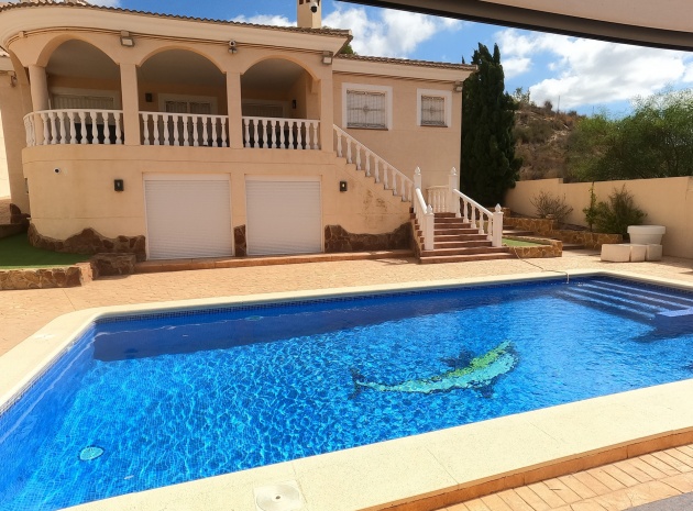 Resale - Villa - Algorfa