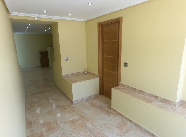 Resale - Villa - Algorfa
