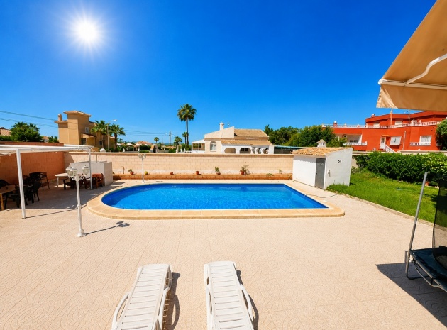 Wiederverkauf - Villa - Torrevieja - La Siesta