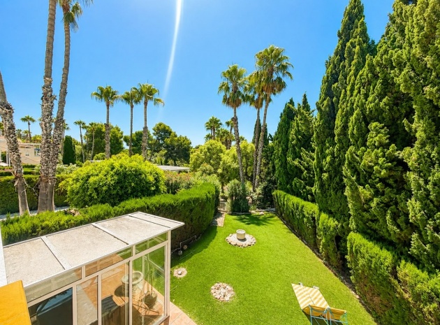 Återförsäljning - Villa - Orihuela - Villamartin
