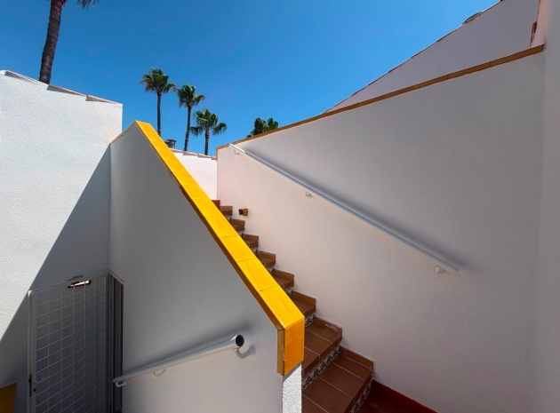 Återförsäljning - Villa - Orihuela - Villamartin