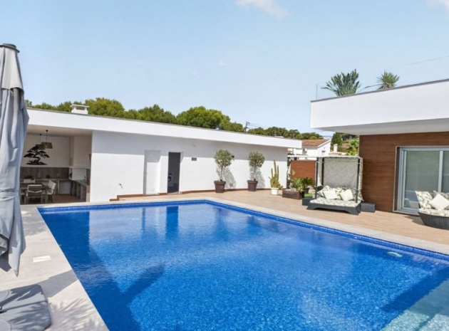 Wiederverkauf - Villa - Pilar de la Horadada - Pinar De Campoverde