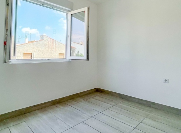 Wiederverkauf - Wohnung - Torrevieja - Torrevieja Centro