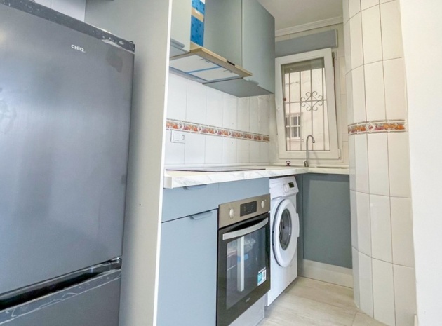 Wiederverkauf - Wohnung - Torrevieja - Torrevieja Centro