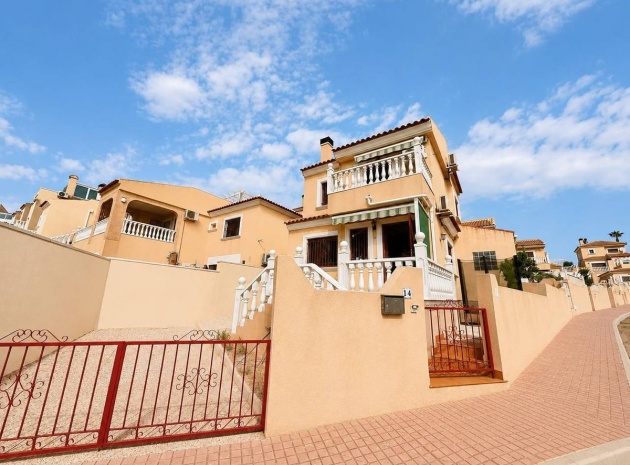 Återförsäljning - Villa - Orihuela - Blue Lagoon