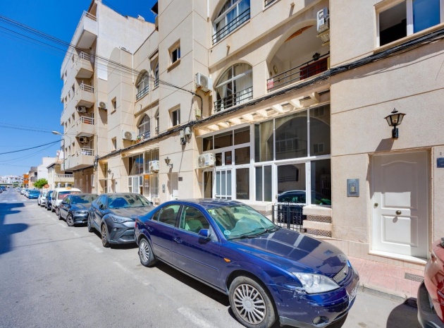 Återförsäljning - Lägenhet - Torrevieja - Playa Del Cura