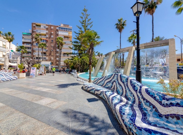 Återförsäljning - Lägenhet - Torrevieja - Playa Del Cura