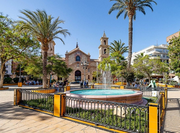 Återförsäljning - Lägenhet - Torrevieja - Playa Del Cura