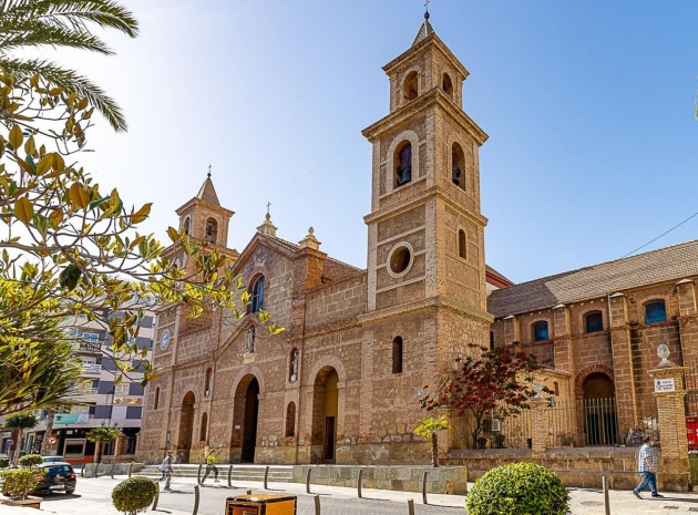Återförsäljning - Lägenhet - Torrevieja - Playa Del Cura