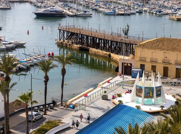 Återförsäljning - Lägenhet - Torrevieja - Playa Del Cura