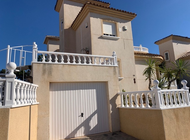 Återförsäljning - Villa - Orihuela - Villamartin