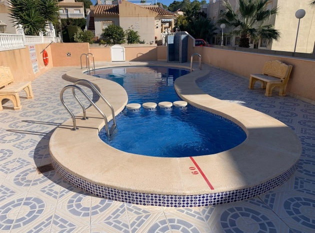 Återförsäljning - Villa - Orihuela - Villamartin