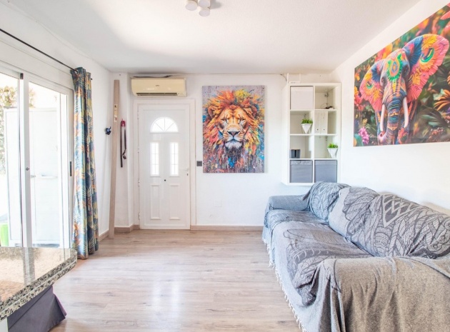 Resale - Villa - Orihuela - Cabo Roig