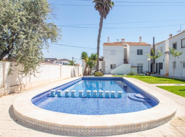 Resale - Villa - Orihuela - Cabo Roig