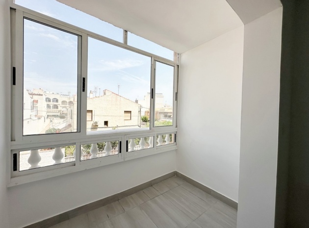 Wederverkoop - Appartement - Torrevieja - Torrevieja Centro