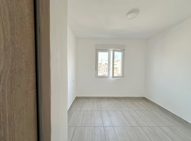 Wederverkoop - Appartement - Torrevieja - Torrevieja Centro