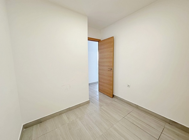 Wederverkoop - Appartement - Torrevieja - Torrevieja Centro